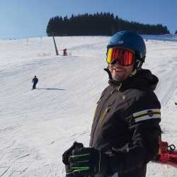 Wintersporttag in drei Skigebieten Wintersporttag in drei Skigebieten