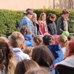 Wir haben Platz! - Zinzendorfschulen weihen Zinzendorfplatz ein Wir haben Platz! - Zinzendorfschulen weihen Zinzendorfplatz ein