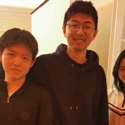 Xīn Nián Kuài Lè (新年快乐) everyone! Xīn Nián Kuài Lè (新年快乐) everyone!