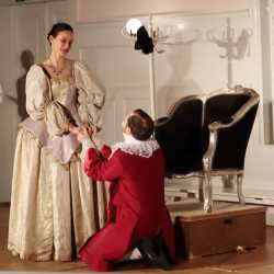 Zinzendorf-Theater-Ensemble begeistert mit Moliére-Komödie Zinzendorf-Theater-Ensemble begeistert mit Moliére-Komödie