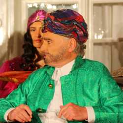 Zinzendorf-Theater-Ensemble begeistert mit Moliére-Komödie Zinzendorf-Theater-Ensemble begeistert mit Moliére-Komödie