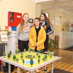 Zinzendorfschüler begleiten Bauarbeiten Zinzendorfschüler begleiten Bauarbeiten