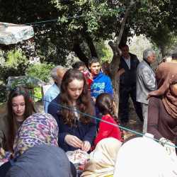 Zinzendorfschüler sammeln fast 1500 Euro für Schule im Flüchtlingscamp Ketermaya Zinzendorfschüler sammeln fast 1500 Euro für Schule im Flüchtlingscamp Ketermaya