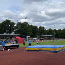 Zinzendorfschulen beim großen Landesfinale von „Jugend trainiert für Olympia & Paralympics“ Zinzendorfschulen beim großen Landesfinale von „Jugend trainiert für Olympia & Paralympics“