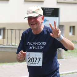 Zinzendorfschulen bilden zweitstärkstes Team beim Villinger Stadtlauf Zinzendorfschulen bilden zweitstärkstes Team beim Villinger Stadtlauf