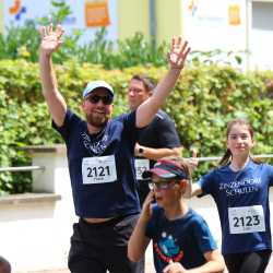 Zinzendorfschulen bilden zweitstärkstes Team beim Villinger Stadtlauf Zinzendorfschulen bilden zweitstärkstes Team beim Villinger Stadtlauf
