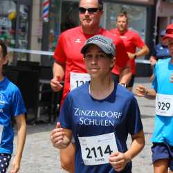 Zinzendorfschulen bilden zweitstärkstes Team beim Villinger Stadtlauf Zinzendorfschulen bilden zweitstärkstes Team beim Villinger Stadtlauf