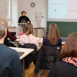 Zinzendorfschulen nehmen viele Impulse auf - Jahresbericht 2024 Zinzendorfschulen nehmen viele Impulse auf - Jahresbericht 2024