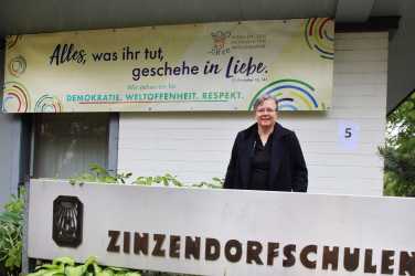 Zinzendorfschulen rufen auf zu Demokratie, Weltoffenheit und Respekt Zinzendorfschulen rufen auf zu Demokratie, Weltoffenheit und Respekt