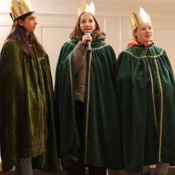 Zinzendorfschulen sammeln 3210,60 Euro für die Sternsinger Zinzendorfschulen sammeln 3210,60 Euro für die Sternsinger