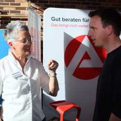 Zukunft im Fokus: Berufsfindungsmesse DateYourJob bringt Klarheit Zukunft im Fokus: Berufsfindungsmesse DateYourJob bringt Klarheit