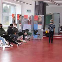 Zum Buß- und Bettag: Ausstellung zum Widerstand Zum Buß- und Bettag: Ausstellung zum Widerstand