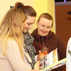 Wiedersehen macht Freude: Großer Andrang beim Altschülertreffen 