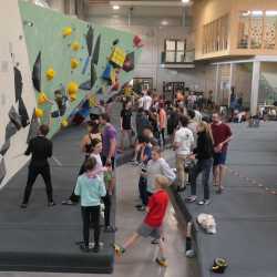 Spaßwettkampf im blocwald