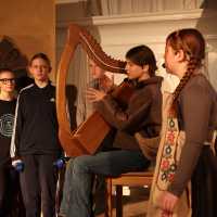 Biblisches Singspiel begeistert Publikum im Kirchensaal