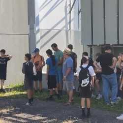 Technik hautnah erleben – Exkursion der 8Ra/b zur Firma EGT