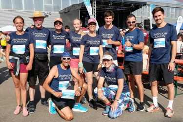 Spaß gehabt &, Teamgeist gestärkt: Zinzendorf-Läufer*innen beim Firmenlauf