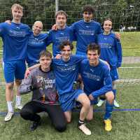 Zinzendorfschulen gewinnen das Fußballturnier der Schulen nach dramatischem Elfmeterschießen