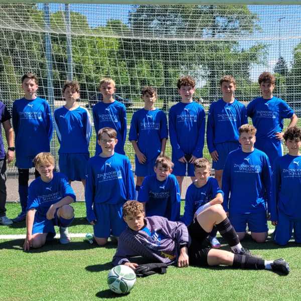 Respektable Leistung der Zinzendorf-Kicker beim JtfO-Fußballturnier 