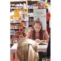 Zinzendorfschulen beim Vorlesewettbewerb eine Runde weiter