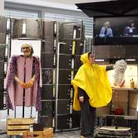 Ein Krug, acht Rollen und ein Schlager : „Der zerbrochene Krug“ im HKG