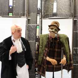 Ein Krug, acht Rollen und ein Schlager : „Der zerbrochene Krug“ im HKG