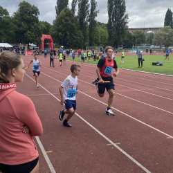 Zinzendorfschulen beim großen Landesfinale von „Jugend trainiert für Olympia & Paralympics“