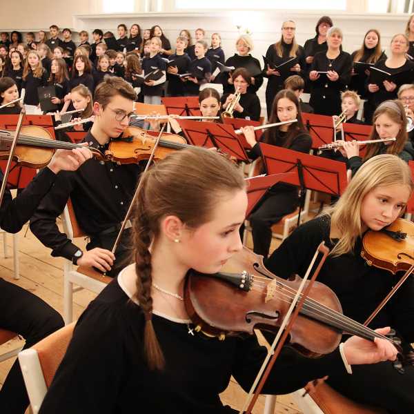 Zinzendorfgymnasium startet mit Musik ein viertes Schulprofil