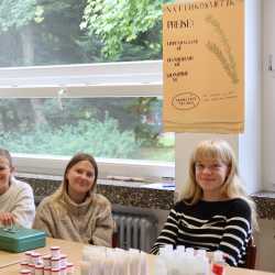 Schulfest der Zinzendorfschulen mit Blick in die Zukunft: Neue Sporthalle vorgestellt