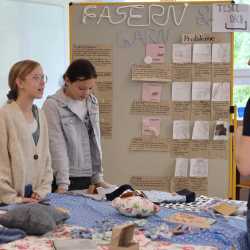 Schulfest der Zinzendorfschulen mit Blick in die Zukunft: Neue Sporthalle vorgestellt