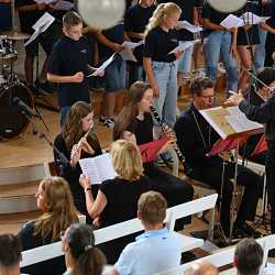 „Vorhang auf – Bühne frei!“: Sommerkonzert begeistert mit Musiktheater-Klassikern und besonderen Momenten