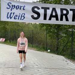 Rund zwei Dutzend Zinzendörfler starten beim Sport Weiß Lauf