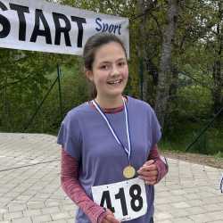 Rund zwei Dutzend Zinzendörfler starten beim Sport Weiß Lauf