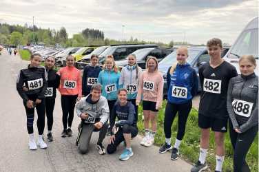 Rund zwei Dutzend Zinzendörfler starten beim Sport Weiß Lauf