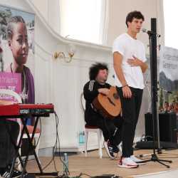 Wincent Weiss singt exklusiv für die Zinzendorfschüler