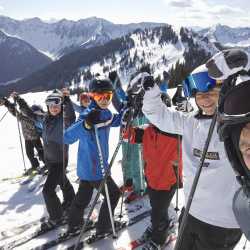 Siebtklässler des Gymnasiums im Skischullandheim