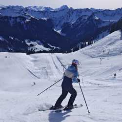 Siebtklässler des Gymnasiums im Skischullandheim