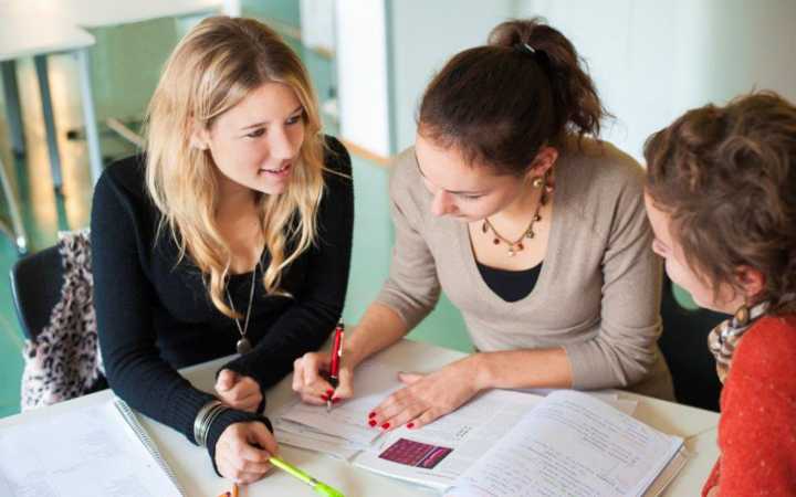 Berufsfachschule PLUS