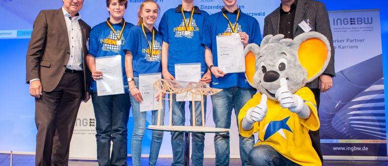 Team der Zinzendorfschulen beim Ingenieurswettbewerb ganz vorne