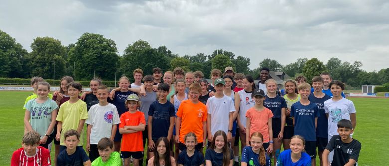 Vorderste Plätze für Leichtathleten der Zinzendorfschulen bei Jugend trainiert für Olympia