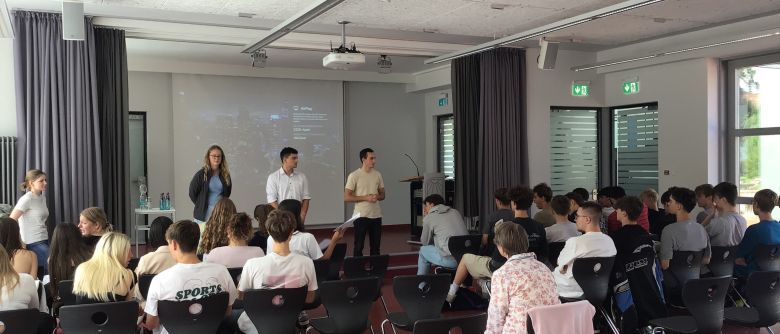 Ausbildungs- und Studienbotschafter helfen bei der Berufswahl