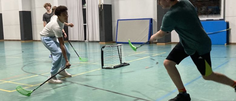 Erfolgserlebnisse in der Floorball-AG
