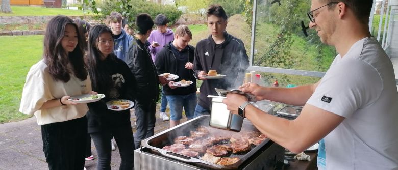 Grillfest vor den Pfingstferien