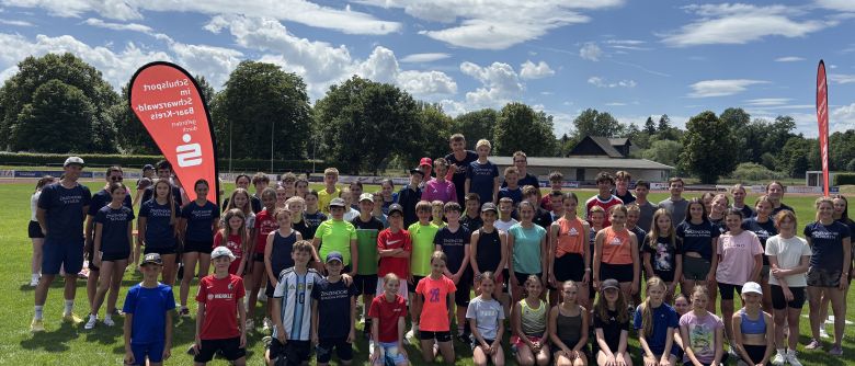 Die Teams der Zinzendorfschulen.