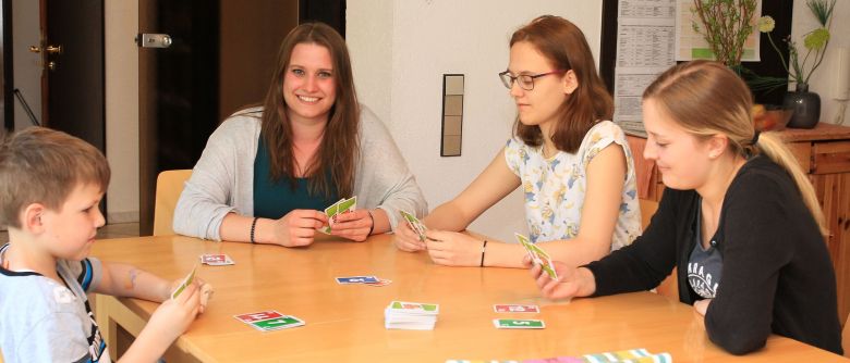 Gelerntes anwenden beim Praktikum im KiFaz