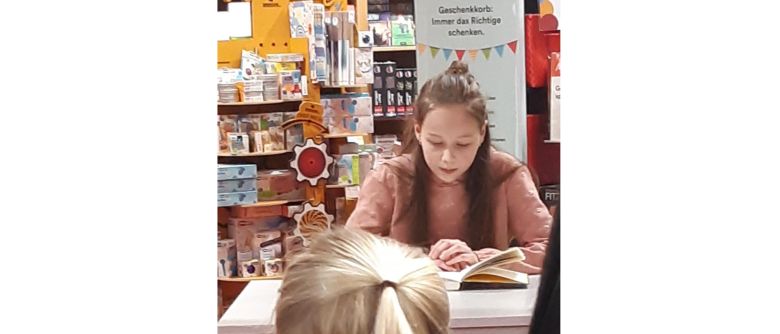Zinzendorfschulen beim Vorlesewettbewerb eine Runde weiter