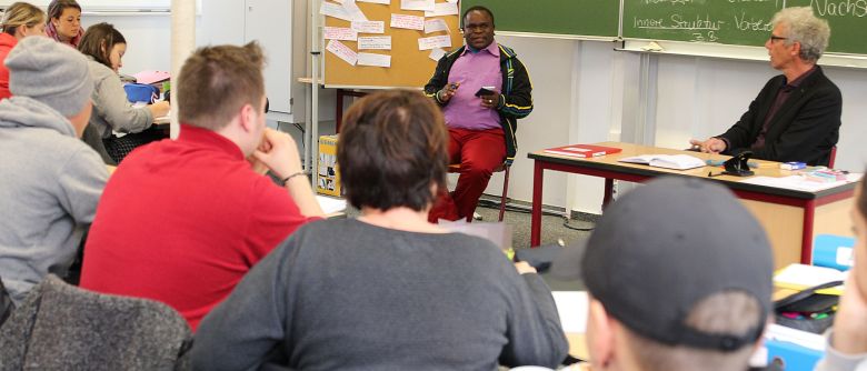 Einblicke in die tansanische Gesellschaft