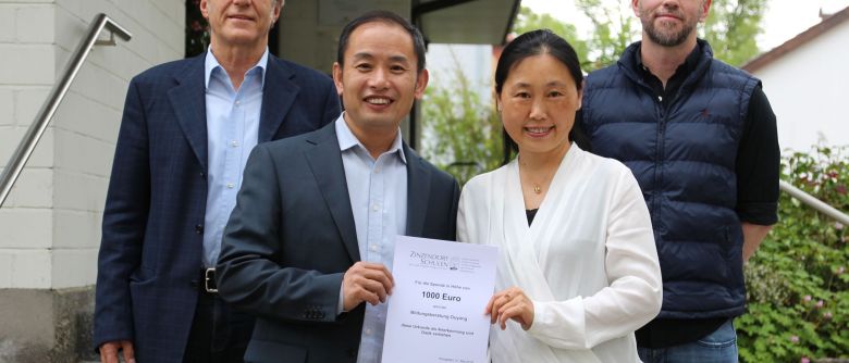 Großzügige Spende der Bildungsberatung Ouyang
