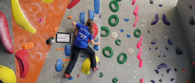 „Jugend trainiert für Olympia“ – Zinzendorfschulen beim Sportklettern erfolgreich vertreten