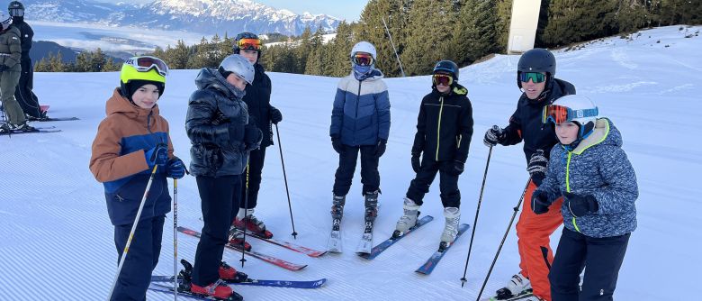 Siebtklässler der Realschule im Skischullandheim